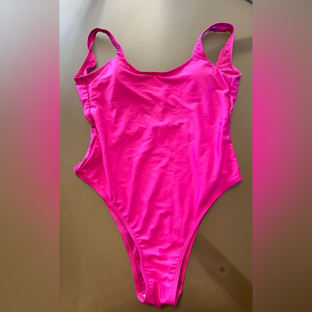 Women Pink One Piece Swimsuit Size (M)